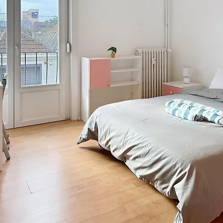 Bright 10 Min From Lille 4 People Apartament
