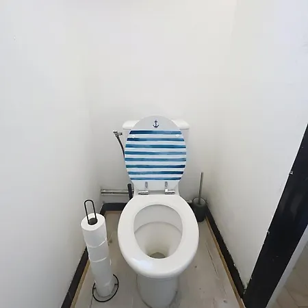 Bright 10 Min From Lille 4 People Apartament *